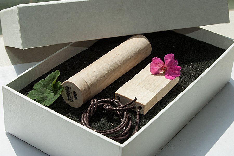 ����� ��� 3/02 (U-PK023, Z146, DR002) (�����, 119�195*45, ���� ����������� �� 2600 mah, ���� ����������� � ����� 64 ��)