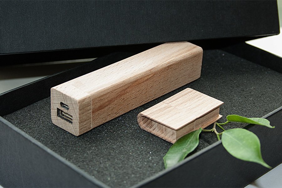 ����� ��� 2/32 (U-PK023, Z144, DR032) (������, 119�195*45, ��� ����������� �� 2600 mah,��� ����������� � ����� 64 ��)