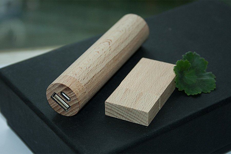 ����� ��� 3/06 (U-PK023, Z146, DR006) (������, 119�195*45, ��� ����������� �� 2600 mah, ��� ����������� � ����� 32 ��)