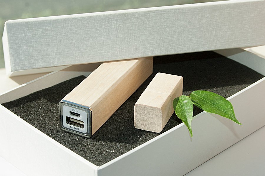 ����� ��� 1/17 (U-PK023, Z053, DR017) (�����, 119�195*45, ���� ����������� �� 2600 mah,���� ����������� � ����� 16 ��