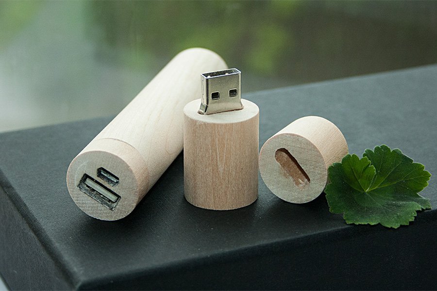 ����� ��� 3/10 (U-PK023, Z146, DR010) (������, 119�195*45, ���� ����������� �� 2600 mah, ���� ����������� � ����� 4 ��)