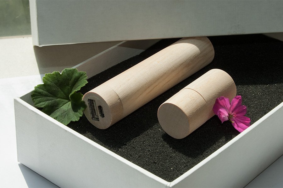 ����� ��� 3/10 (U-PK023, Z146, DR010) (�����, 119�195*45, ���� ����������� �� 2600 mah, ���� ����������� � ����� 8 ��)