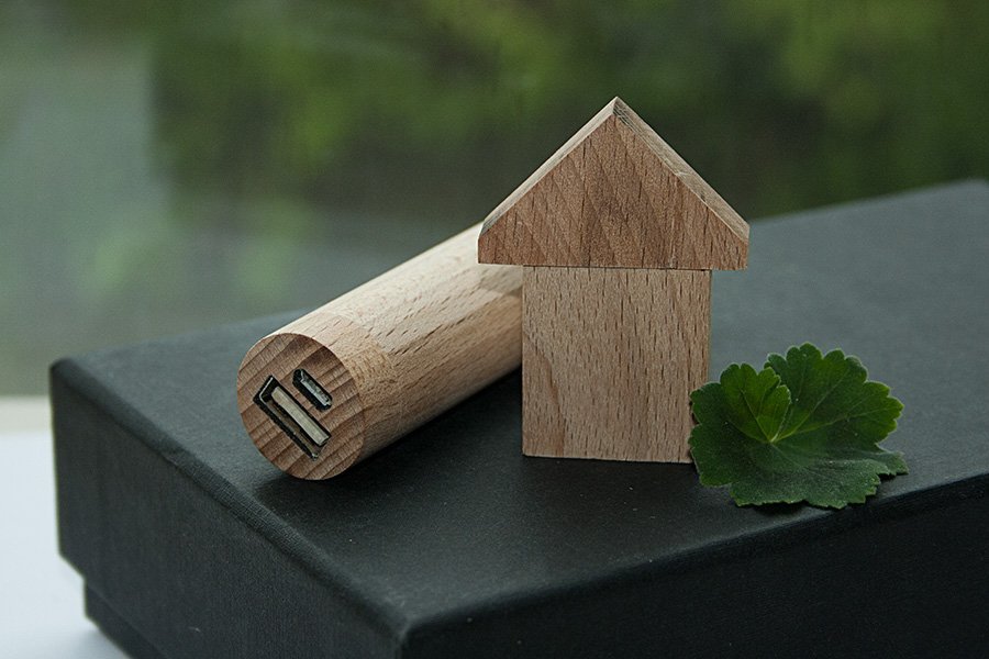 ����� ��� 3/12 (U-PK023, Z146, DR012) (������, 119�195*45, ��� ����������� �� 2600 mah, ��� ����������� � ����� 4 ��)