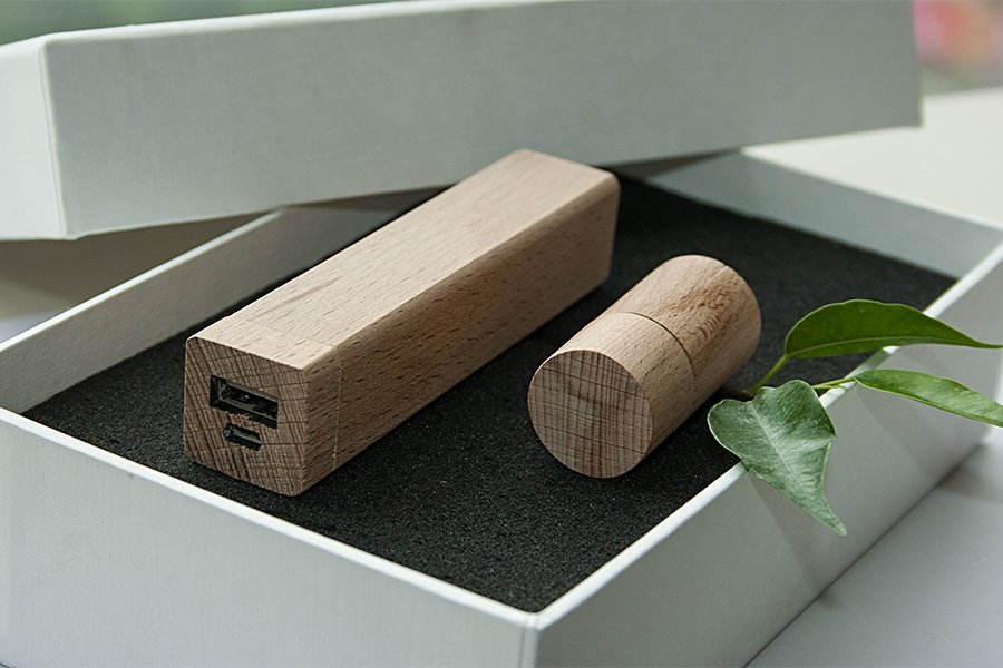 ����� ��� 2/10 (U-PK023, Z144, DR010) (�����, 119�195*45, ��� ����������� �� 2600 mah,��� ����������� � ����� 8 ��)