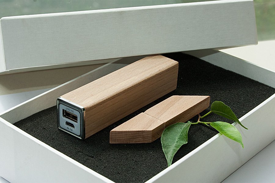 ����� ��� 1/21 (U-PK023, Z053, DR021) (�����, 119�195*45, ��� ����������� �� 2600 mah,��� ����������� � ����� 16 ��