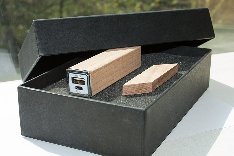 ����� ��� 1/21 (U-PK023, Z053, DR021) (������, 119�195*45, ��� ����������� �� 2600 mah,��� ����������� � ����� 64 ��