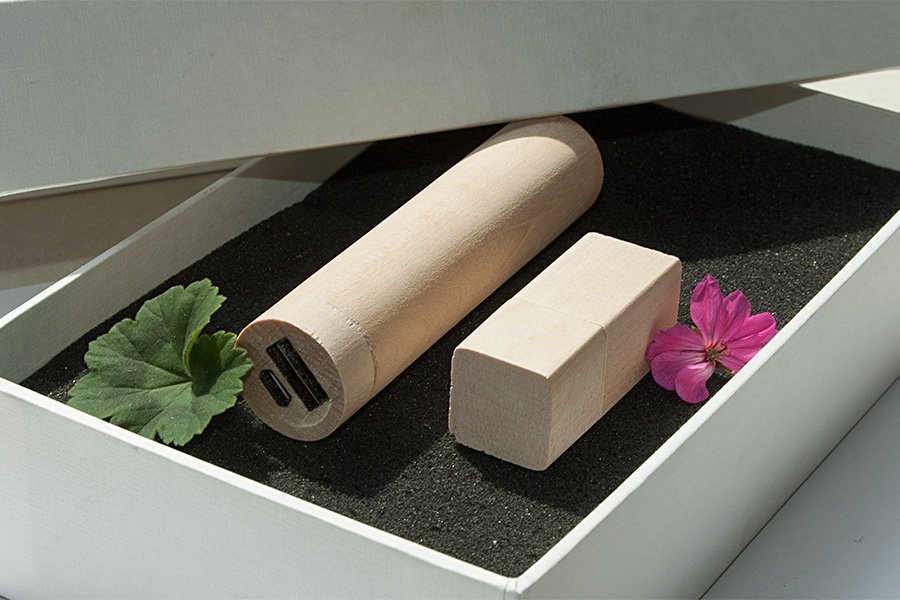 ����� ��� 3/17 (U-PK023, Z146, DR017) (�����, 119�195*45, ���� ����������� �� 2600 mah, ���� ����������� � ����� 32 ��)