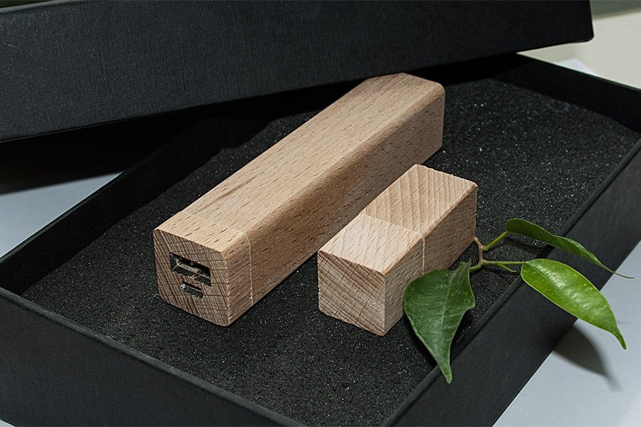 Набор ЭКО 2/17 (U-PK023, Z144, DR017) (черный, 119х195*45, бук натуральный на 2600 mah,бук натуральный с чипом 4 гб)