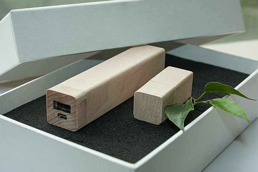 ����� ��� 2/17 (U-PK023, Z144, DR017) (�����, 119�195*45, ���� ����������� �� 2600 mah,���� ����������� � ����� 4 ��)