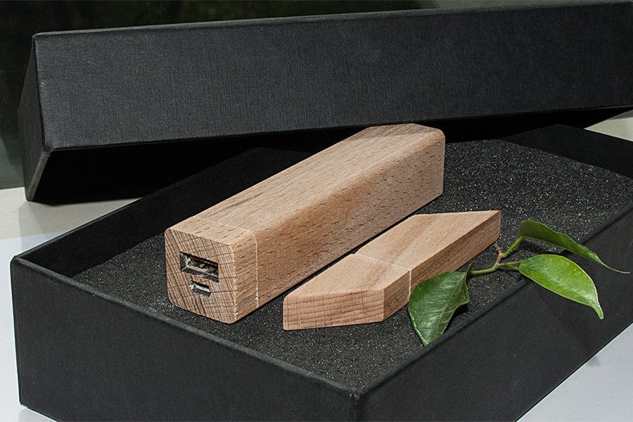 ����� ��� 2/21 (U-PK023, Z144, DR021) (������, 119�195*45, ��� ����������� �� 2600 mah,��� ����������� � ����� 8 ��)