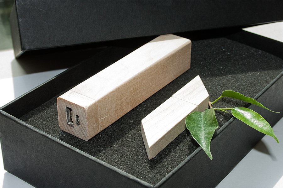 ����� ��� 2/21 (U-PK023, Z144, DR021) (������, 119�195*45, ���� ����������� �� 2600 mah,���� ����������� � ����� 4 ��)