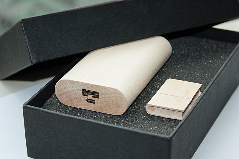 ����� ��� 4/32 (U-PK023, Z145, DR032) (������, 119�195*45, ���� ����������� �� 7800 mah, ���� ����������� � ����� 4 ��)