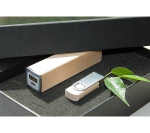 ����� ��� 1/30 (U-PK023, Z053, DR030) (������, 119�195*45, ���� ����������� �� 2600 mah,���� ����������� � ����� 4 ��