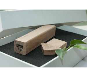 ����� ��� 2/12 (U-PK023, Z144, DR012) (�����, 119�195*45, ��� ����������� �� 2600 mah,��� ����������� � ����� 32 ��)