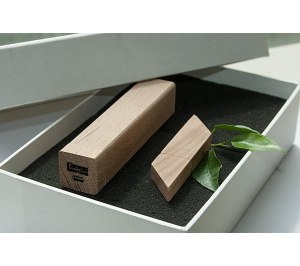 ����� ��� 2/21 (U-PK023, Z144, DR021) (�����, 119�195*45, ��� ����������� �� 2600 mah,��� ����������� � ����� 32 ��)