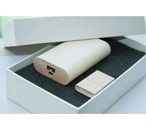 ����� ��� 4/32 (U-PK023, Z145, DR032) (�����, 119�195*45, ���� ����������� �� 5200 mah, ���� ����������� � ����� 64 ��)