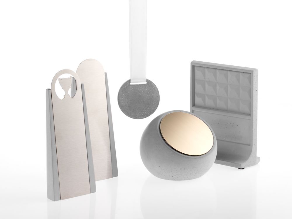 ������ BeTone