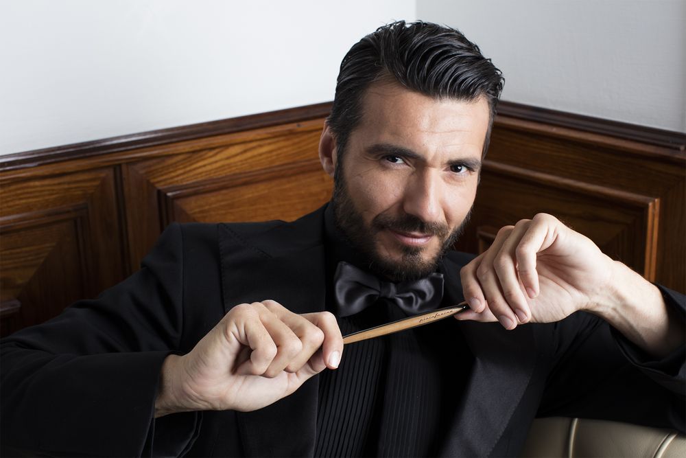 ������ ����� Cambiano Glossy Black Walnut