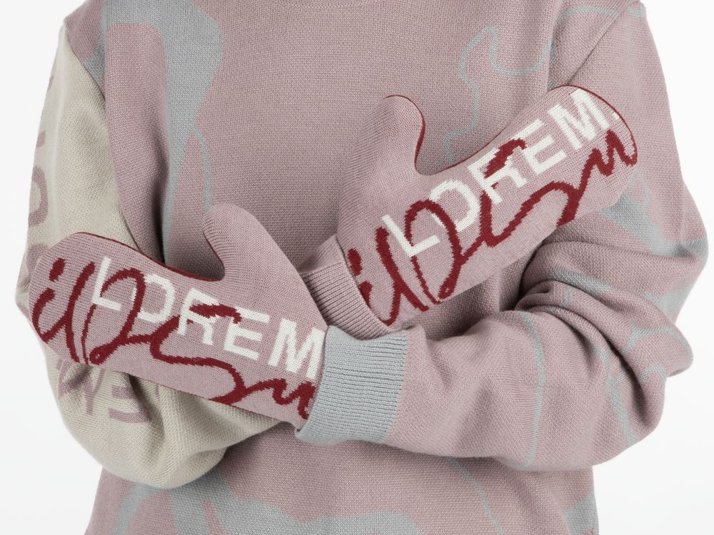 ������� �� ����� Mani, ����������