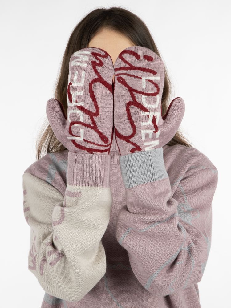 ������� �� ����� Mani, ����������