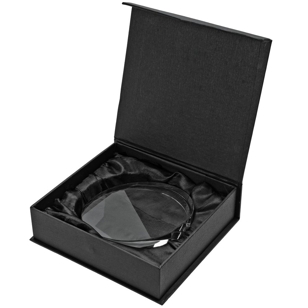 ������� Merit