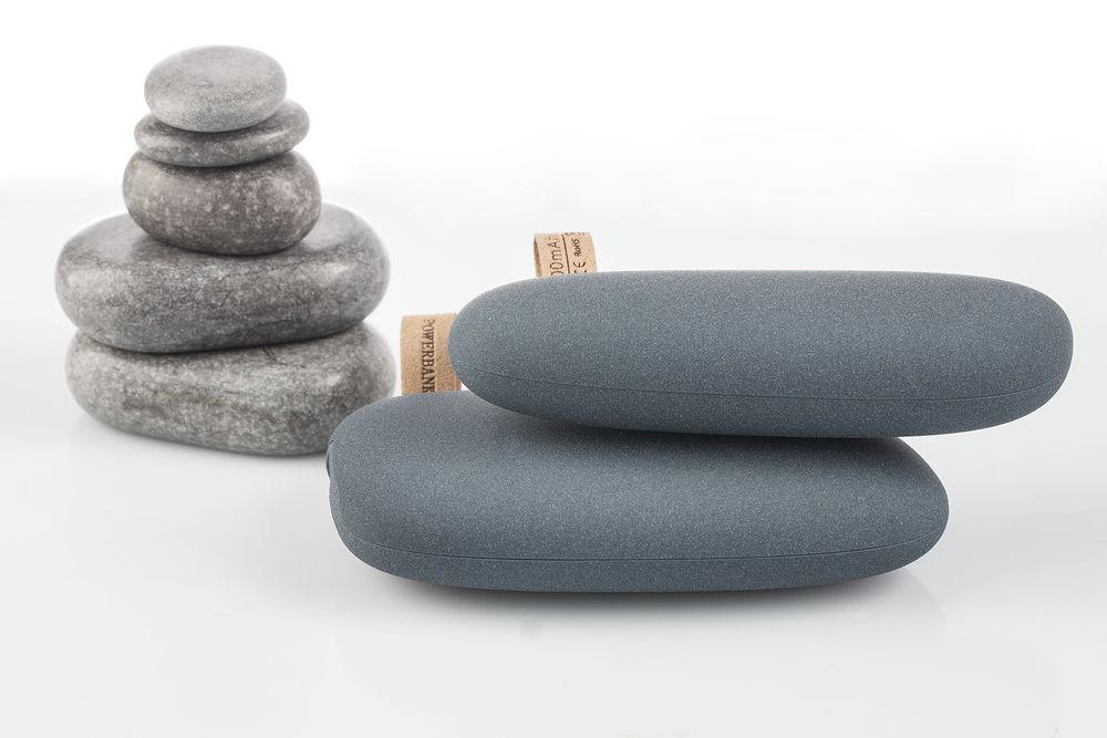 ������������� ������� ����������� Pebble 2600 mAh, �����-�����