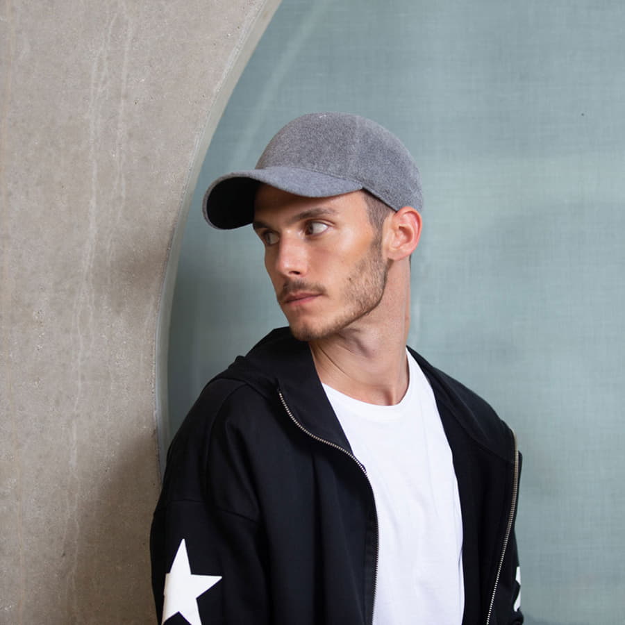 ��������� "Uni-Cap Polarfleece", �����, 100% ���������  270 �/�2        