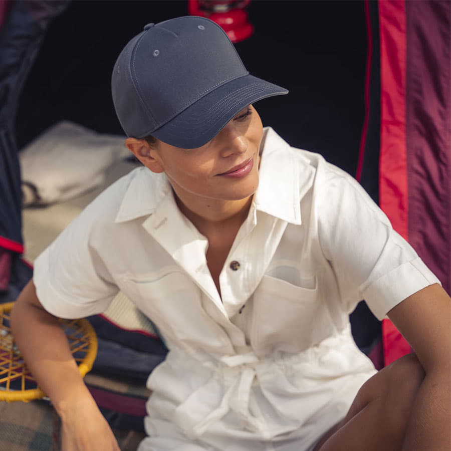 ��������� FIJI, 5 �������, 100 % �������������� ���������, �������, �����