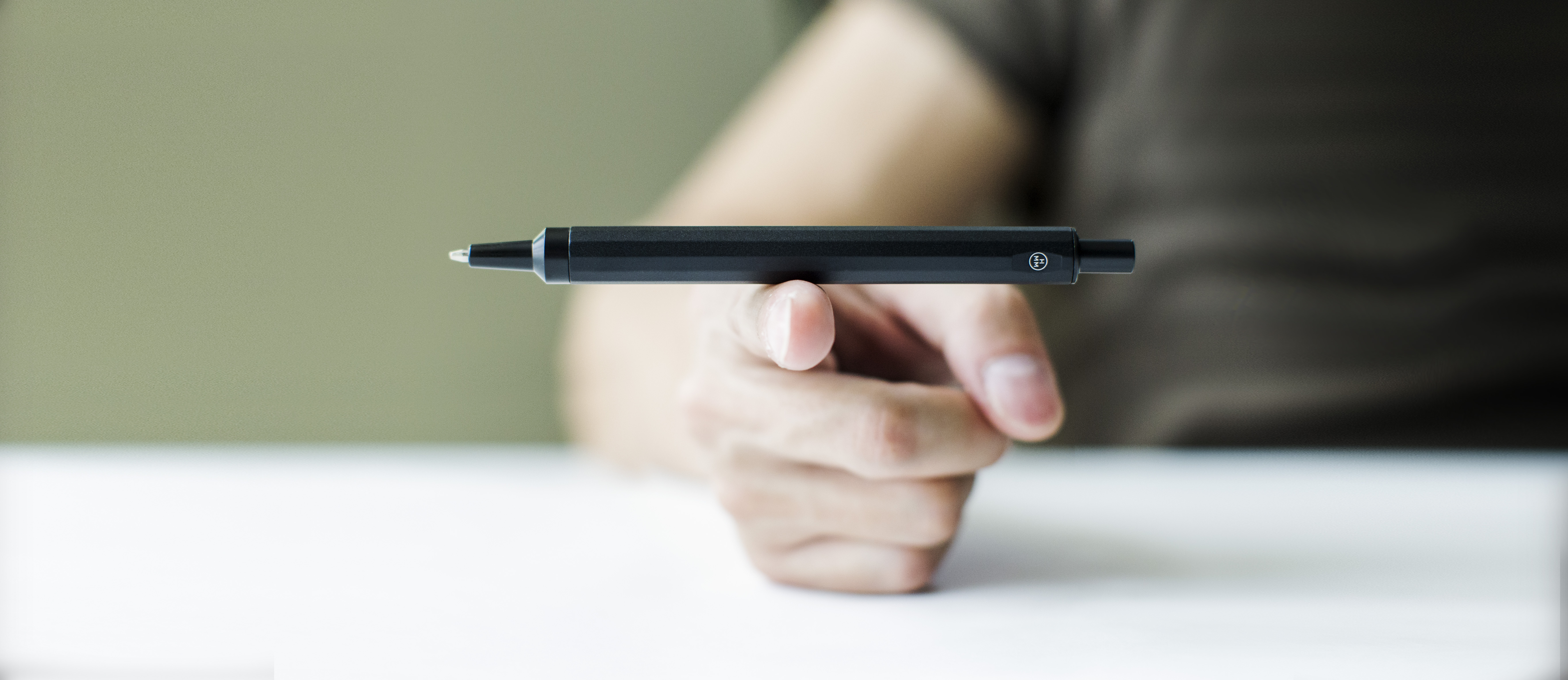 ������������ �������� PENCIL BLACK ������