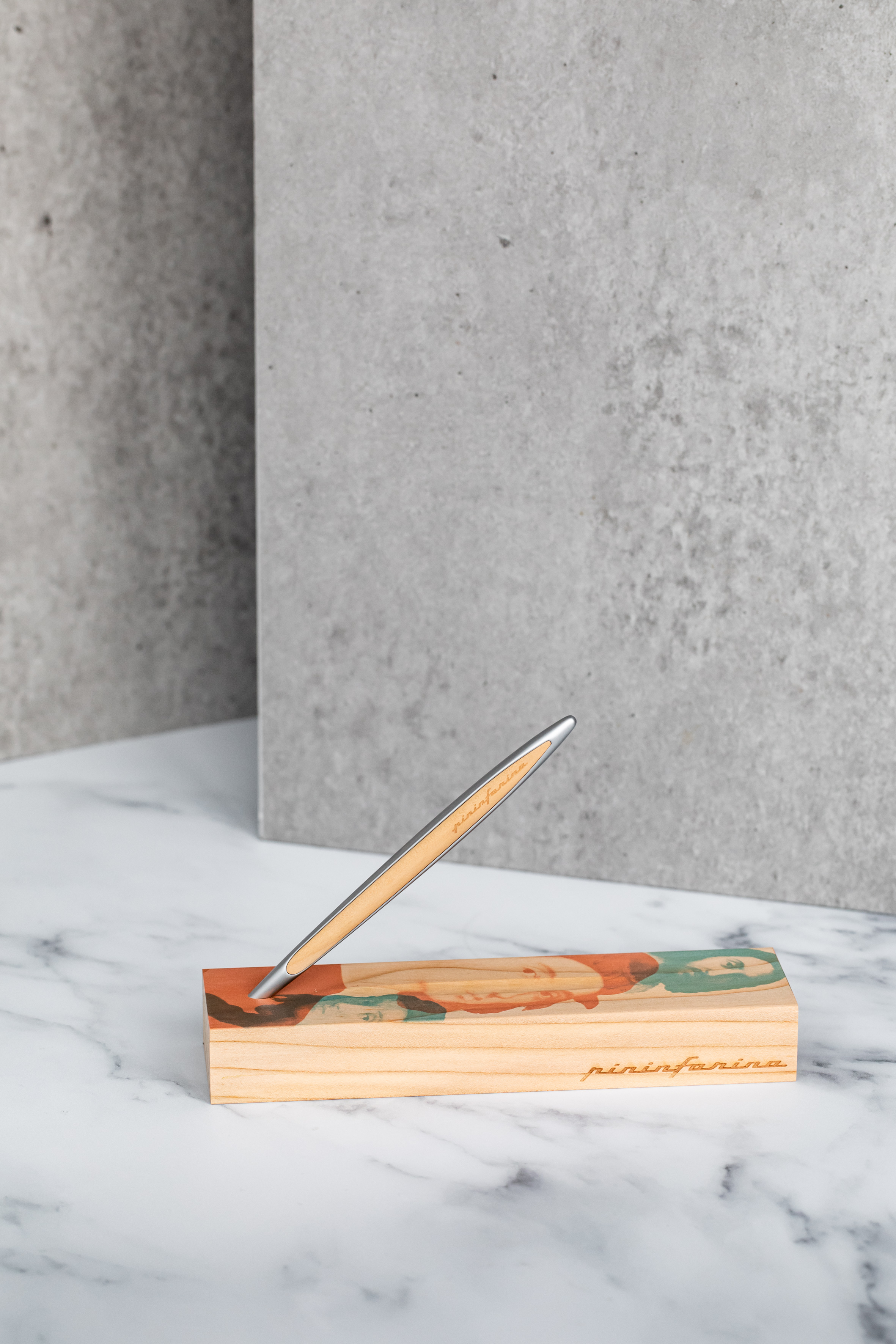 �����  CAMBIANO RAPHAEL URBINAS 