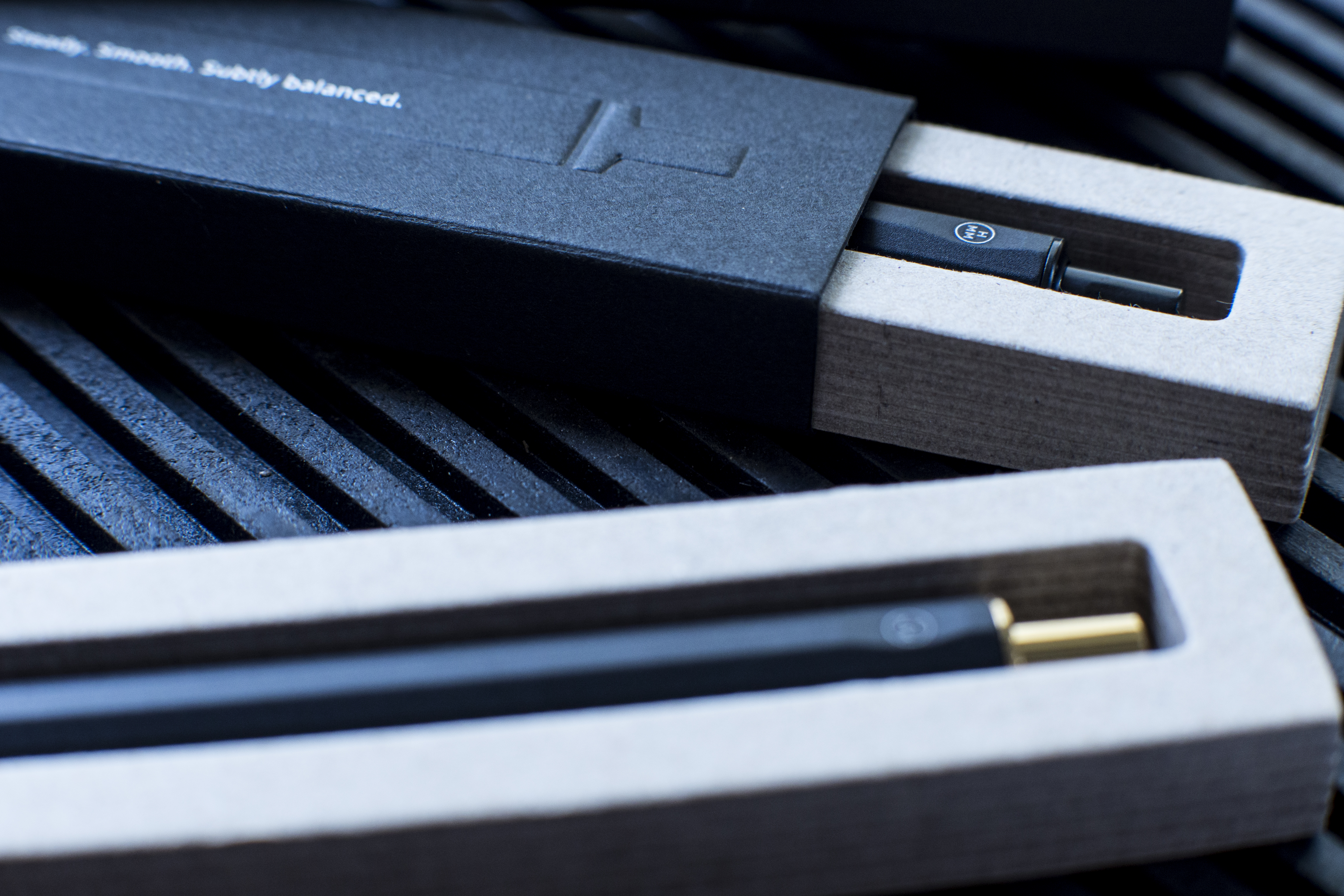 ������������ �������� PENCIL BLACK ������