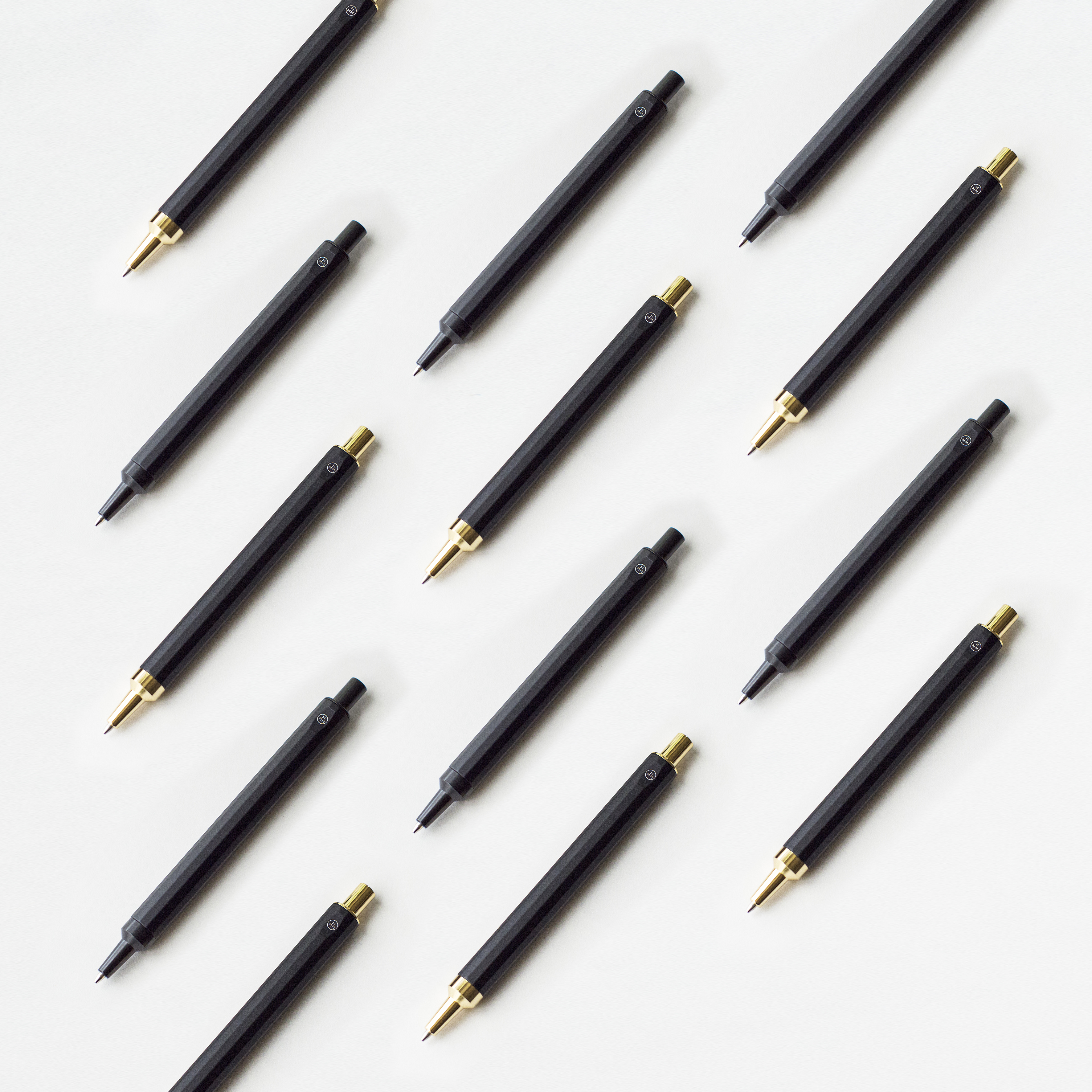 ������������ �������� PENCIL GOLD ������ � �������