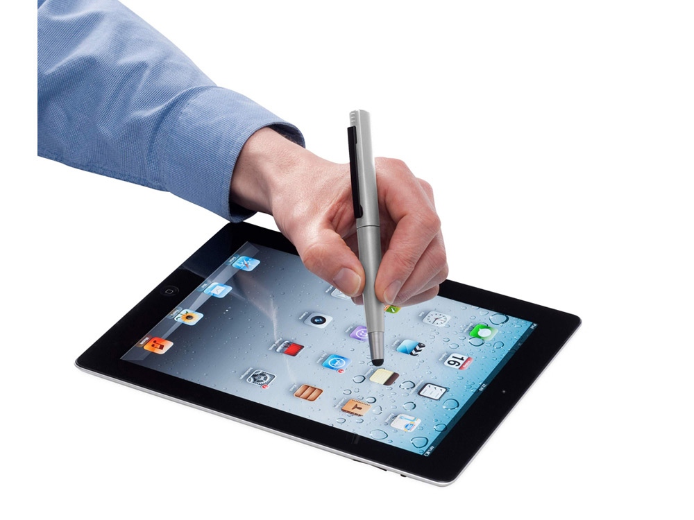 �����-������ ��������� "Naju" � ����-������ USB 2.0 �� 4 ��.