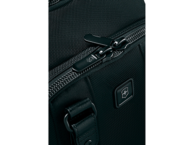 ������ VICTORINOX Lexicon Professional Bellevue 26 �., � ���������� ��� �������� 15,6"