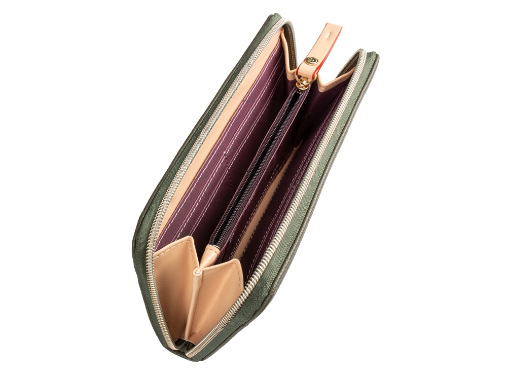 ������ ������� BUGATTI Ella, ���������, ����������, 19�2�10 ��