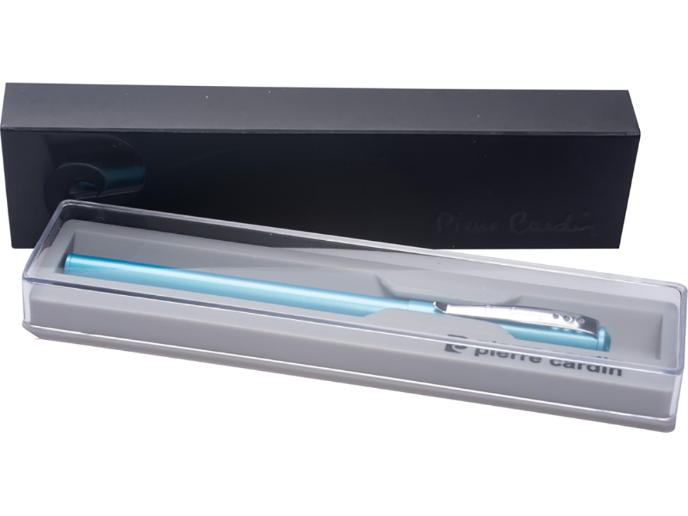 ����� ��������� ACTUEL � ��������� ����������. Pierre Cardin