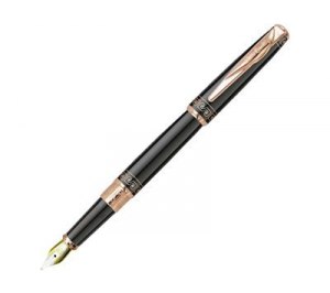 ����� �������� SECRET � ���������. Pierre Cardin