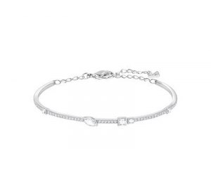 ������� Henrietta. Swarovski