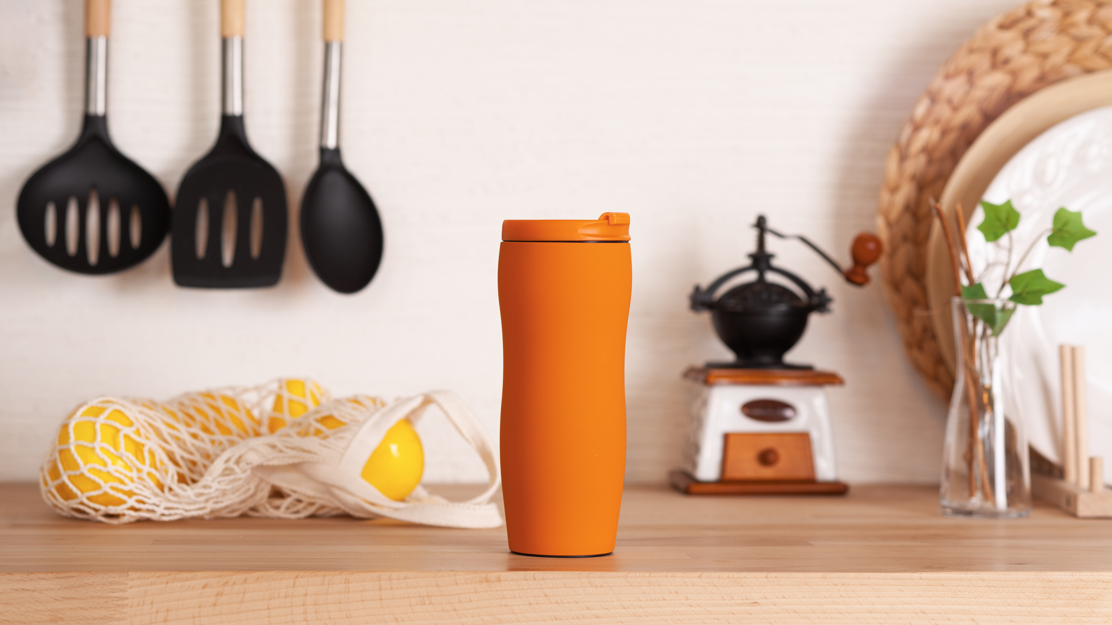 ����� "�����"