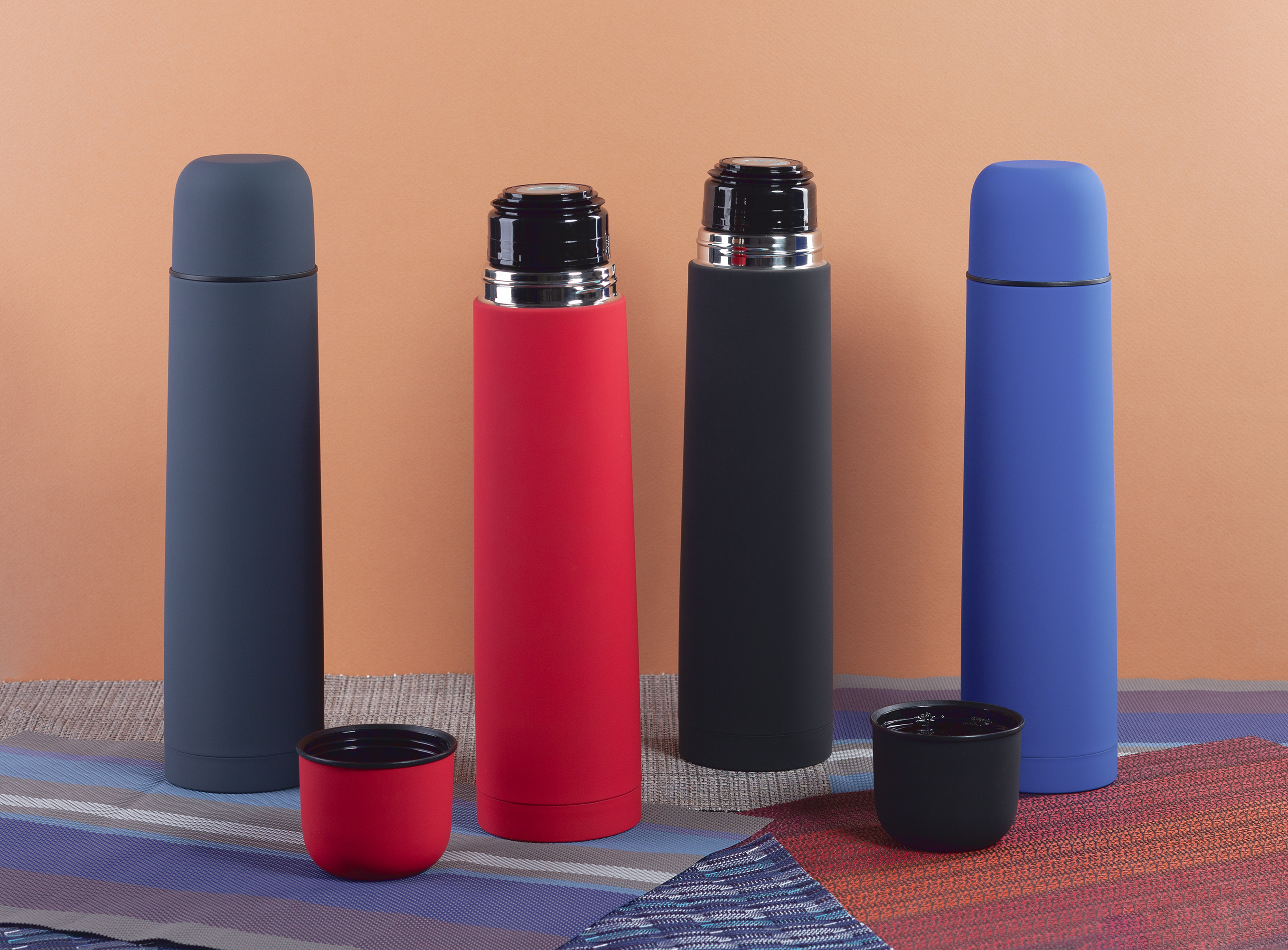 ������ "�����" � ��������� soft touch 1 �.