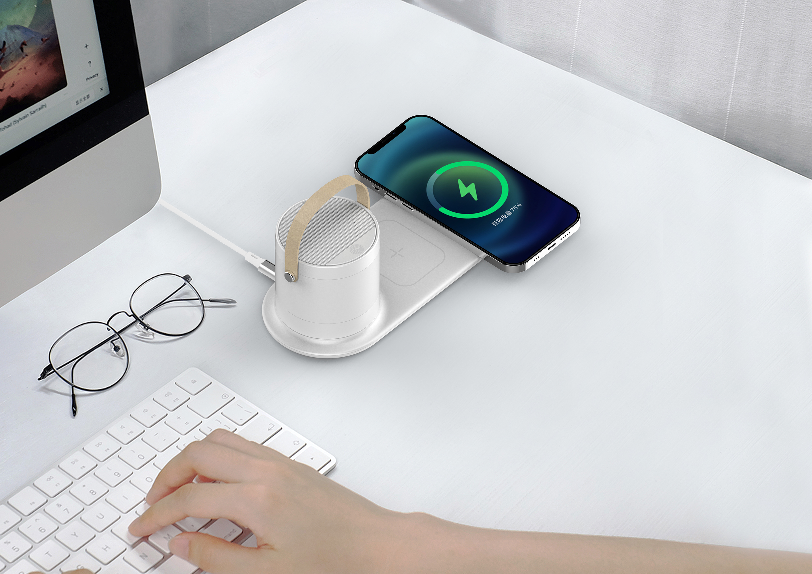 ���������� ������������ (15W) �������� ������� "Smart Home" � bluetooth ��������-������
