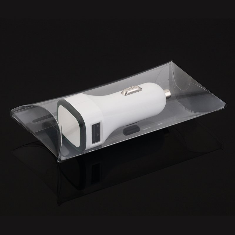 ������������� �������� ���������� TWINPOWER � 2-�� ��������� USB, �����/������ ����������