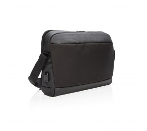 ����� Madrid ��� �������� � ������� RFID, 15,6�