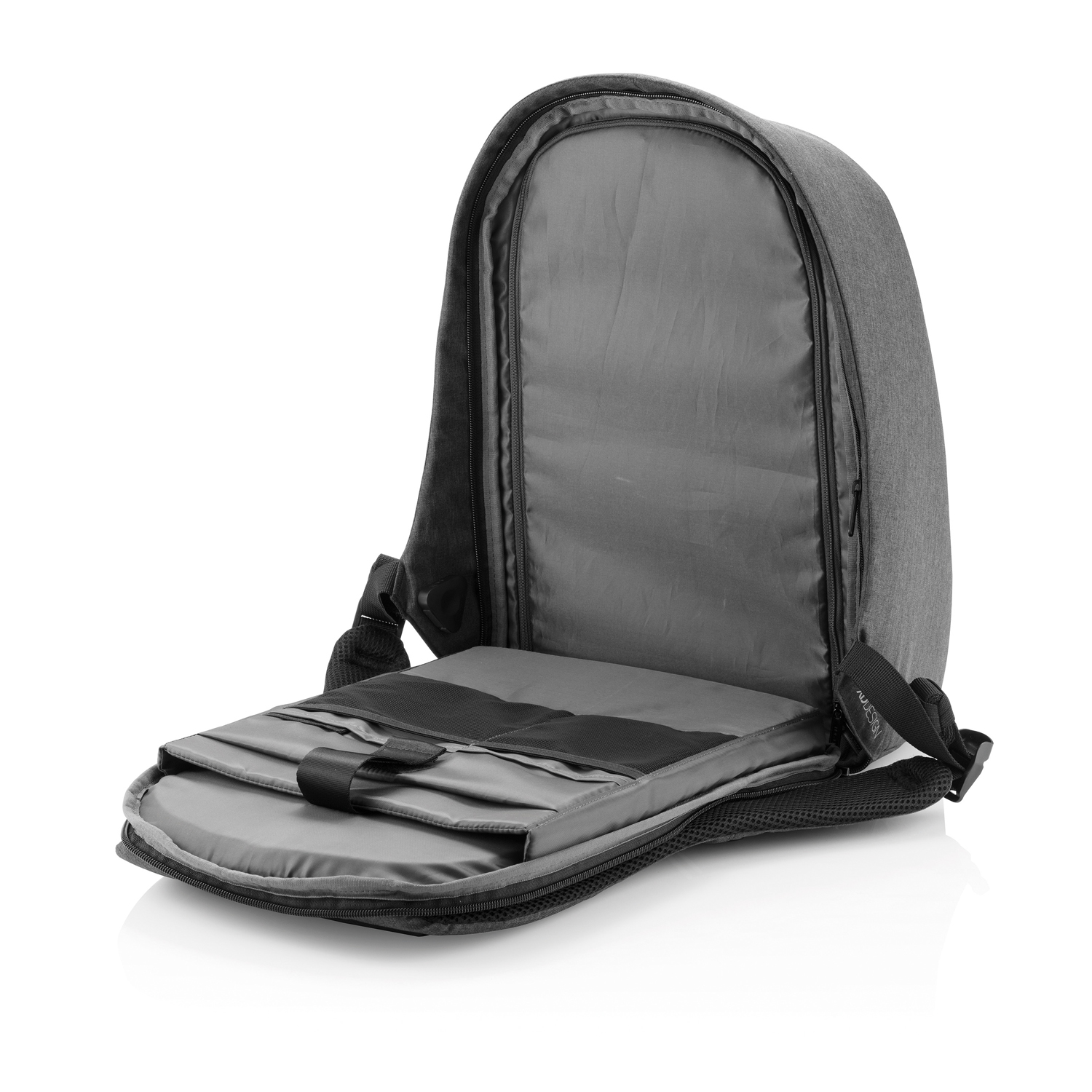 ������ Bobby Tech � ������� �� �����������