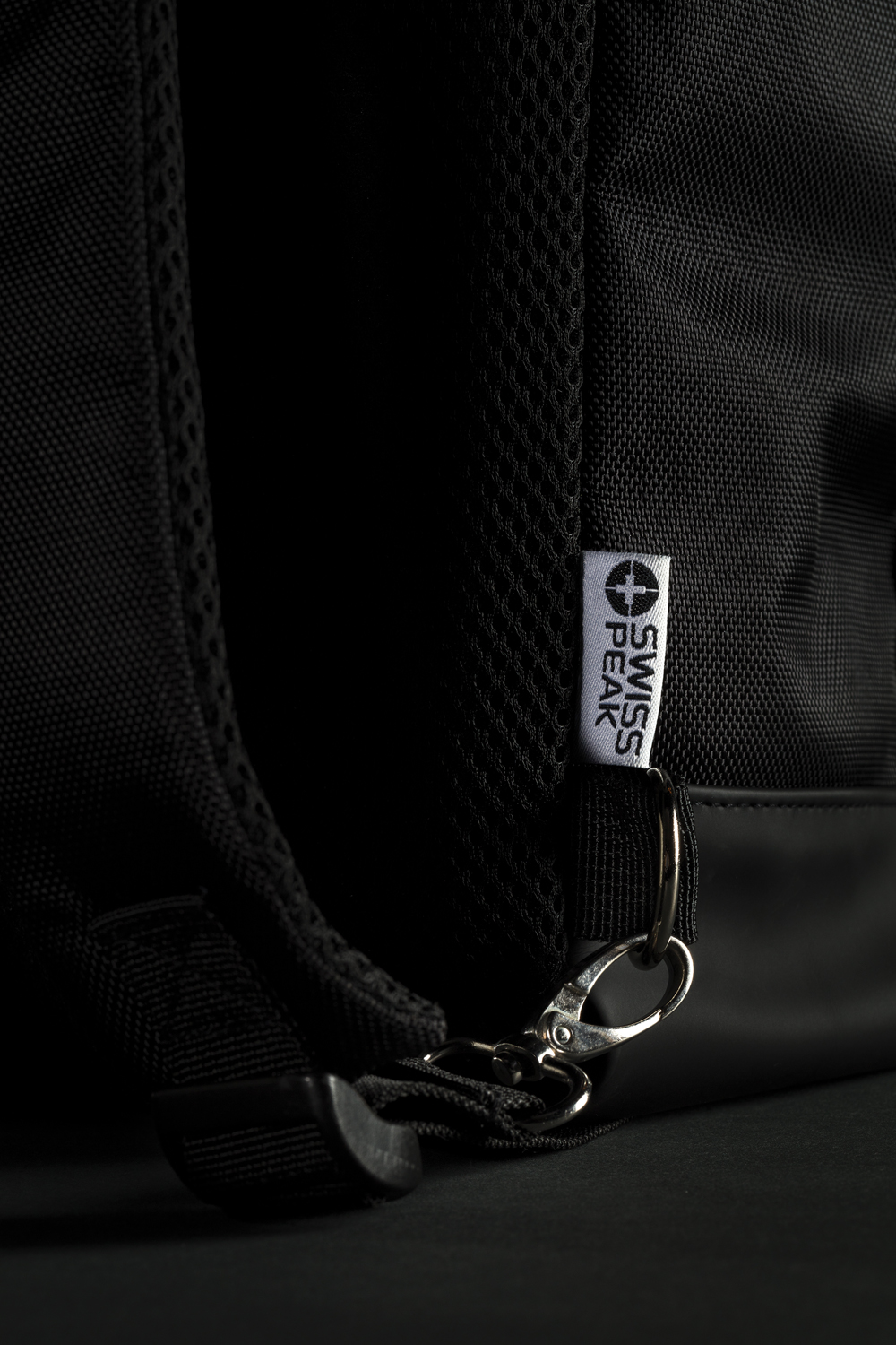 ����� ��� �������� Swiss Peak, 15", ������