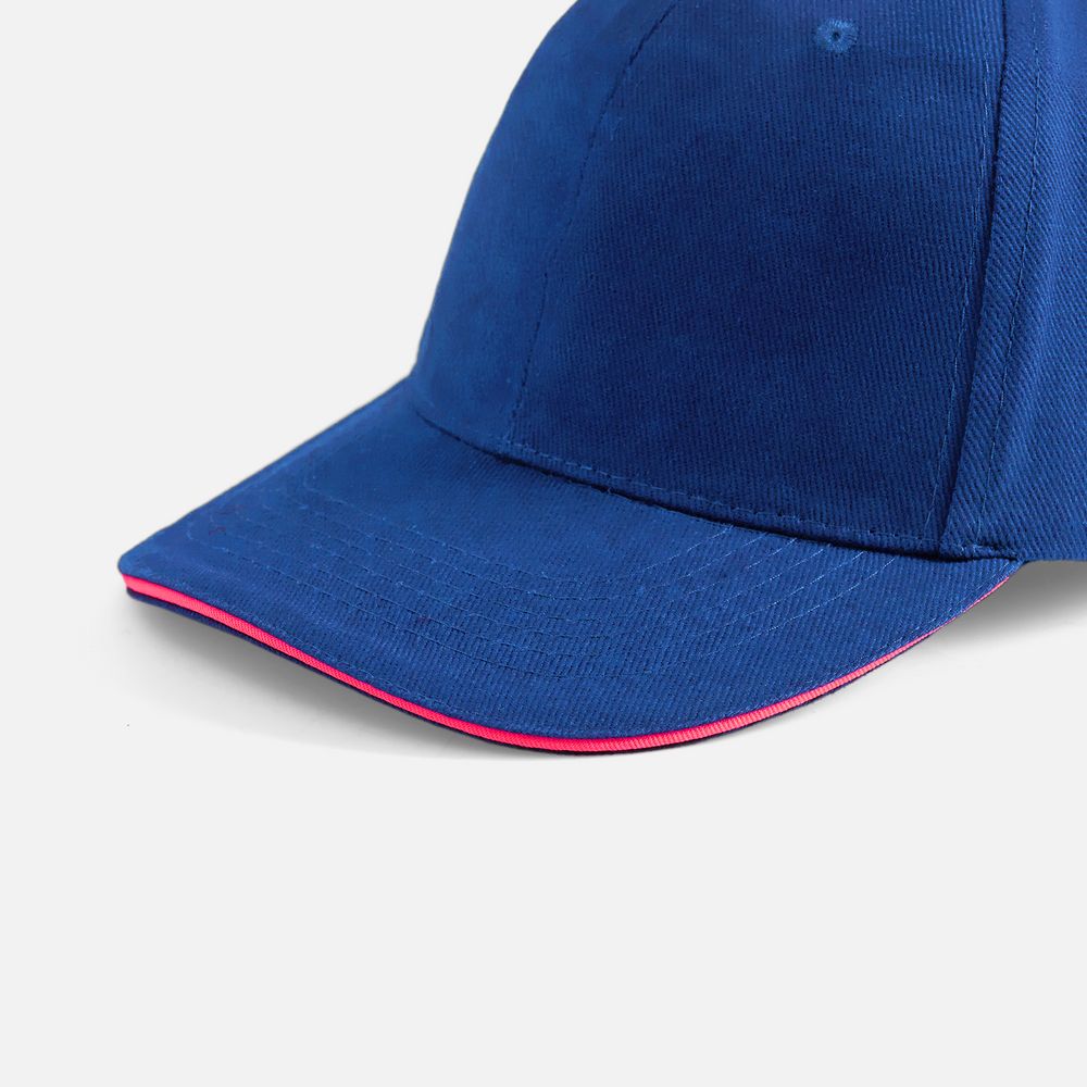  BUFFALO, - (royal)  -