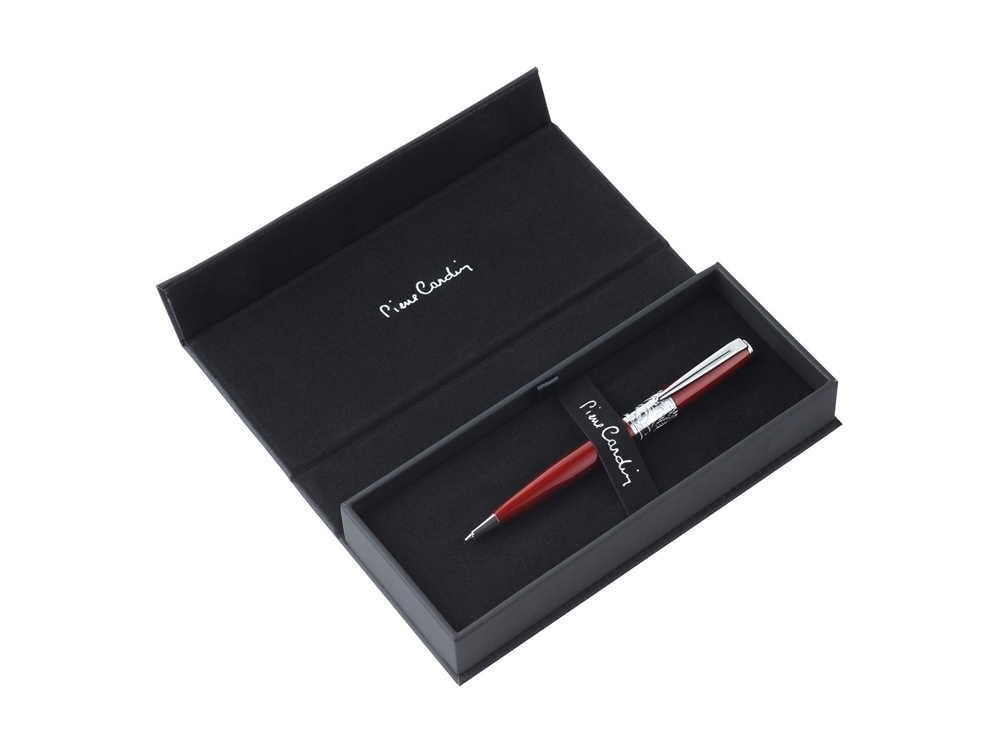   BARON   . Pierre Cardin