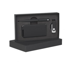   + - 8 +   4000 mAh  ,  